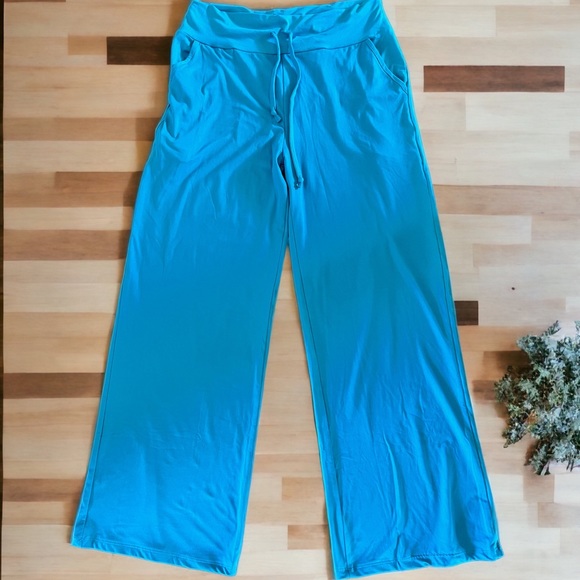 Buttery soft 2pc pant set - black main image 0